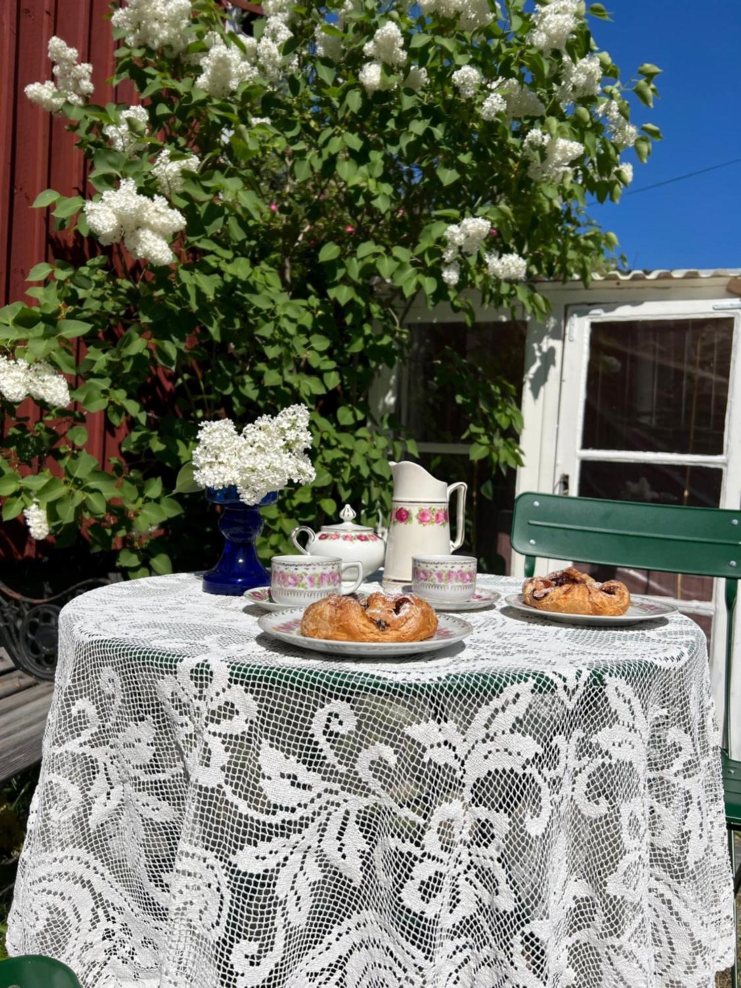 The Guest House. Gammelstaden Extérieur photo